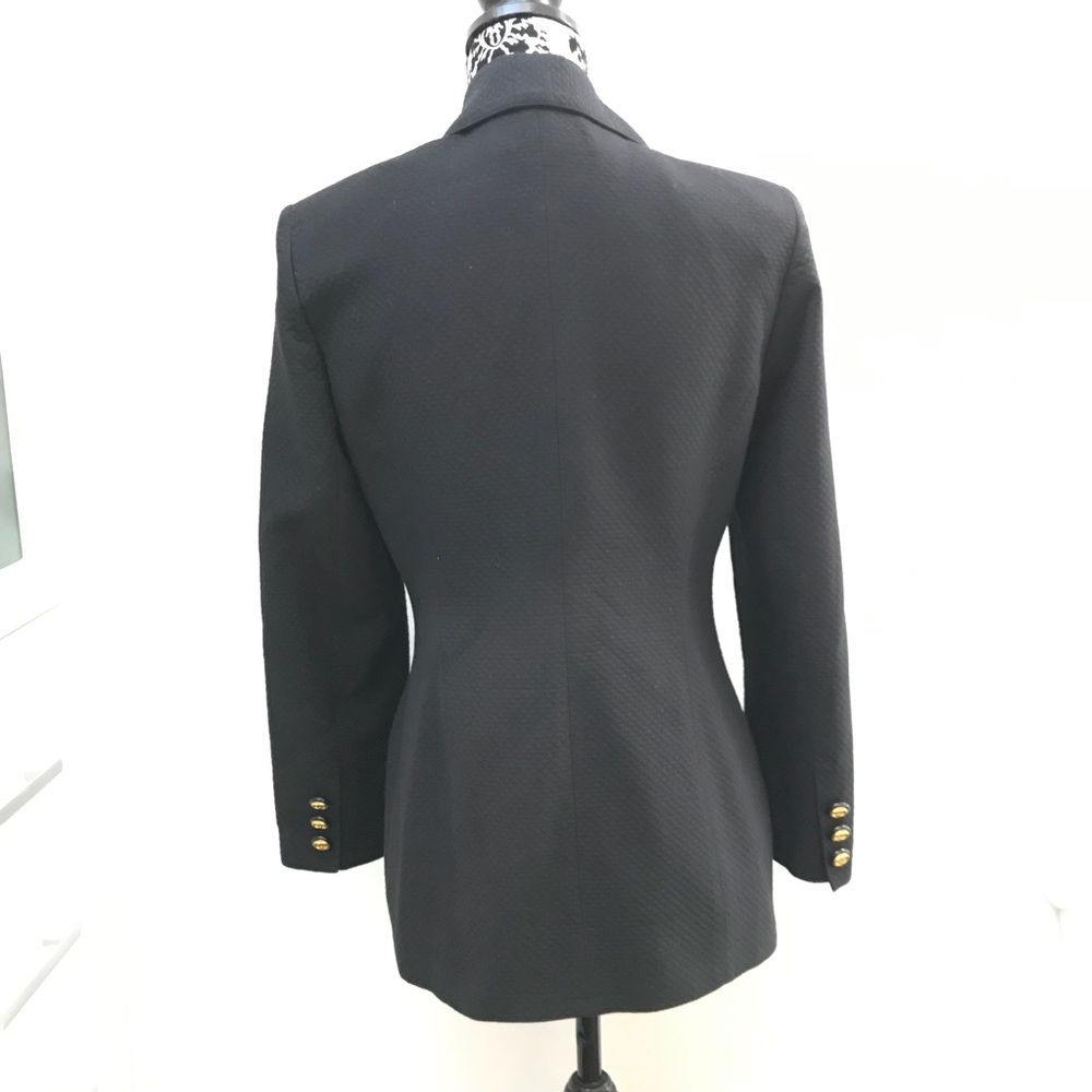 **Lea Rome Jacket** - Picture 2 of 9
